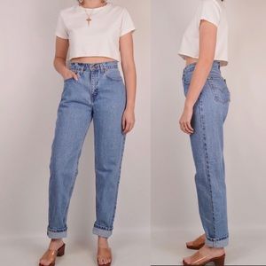 Levi 560 Loose Fit Jeans 